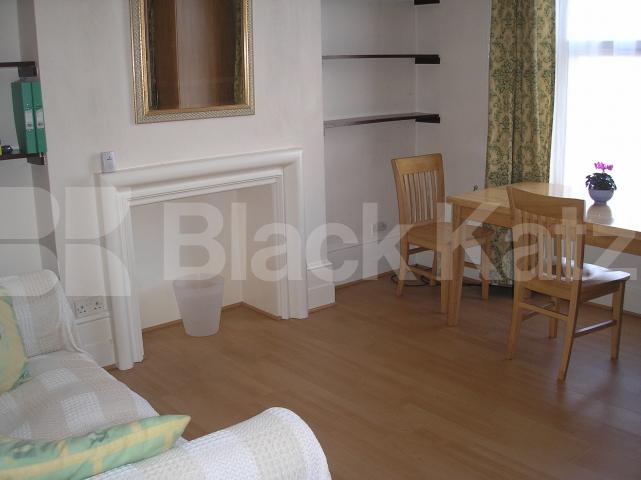 			1 Bedroom, 1 bath, 1 reception Flat			 Brecknock Road, TUFNELL PARK N7